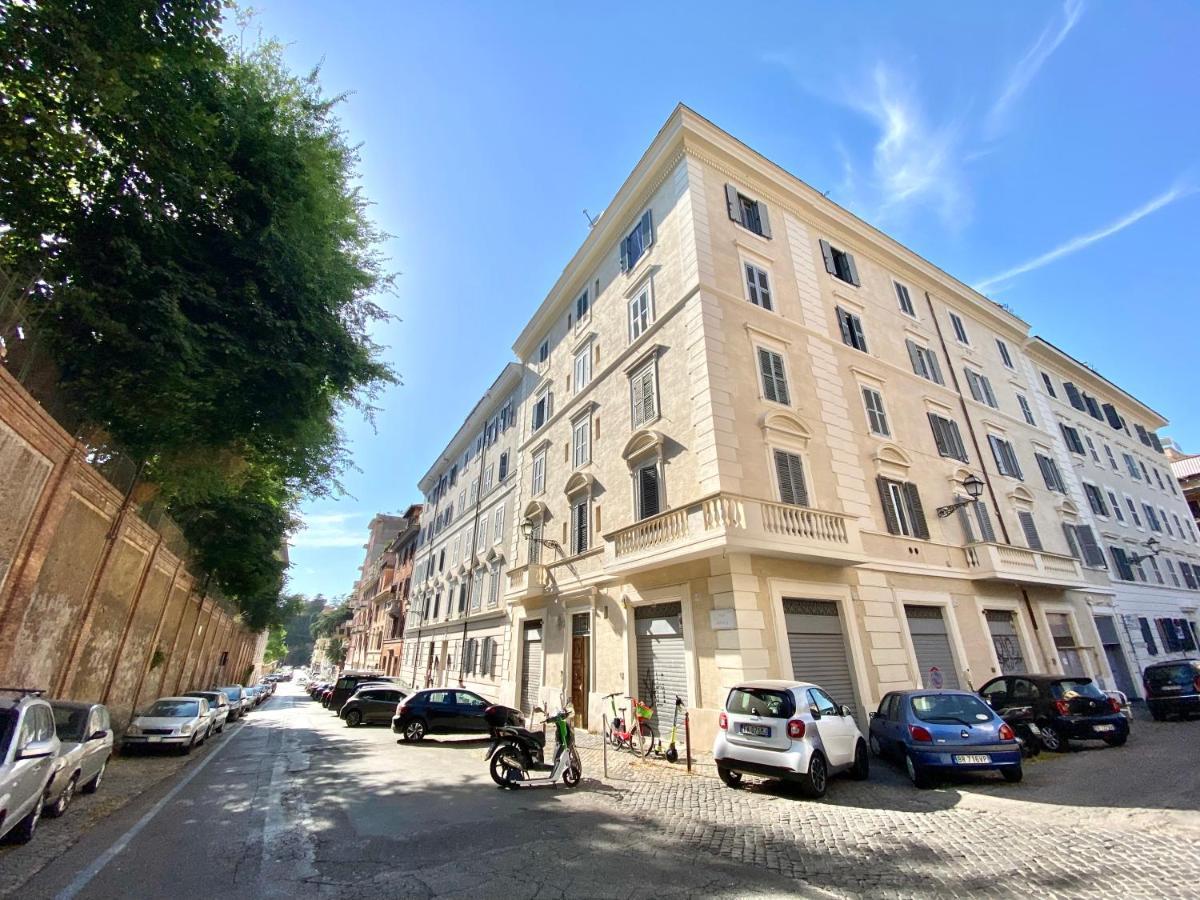 Vacanze Romane Colosseum Luaran gambar